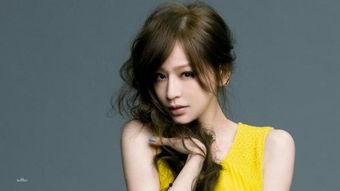 上个头条 明星,揭秘明星背后的故事与辉煌时刻